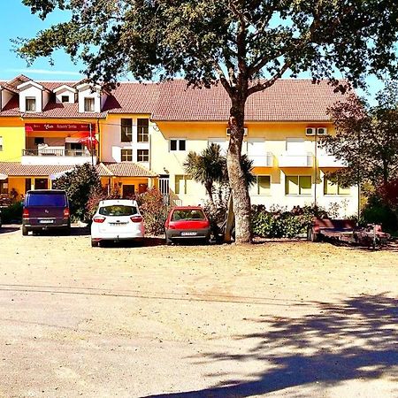 Residencial A Cista Hotel Vila da Ponte Ngoại thất bức ảnh